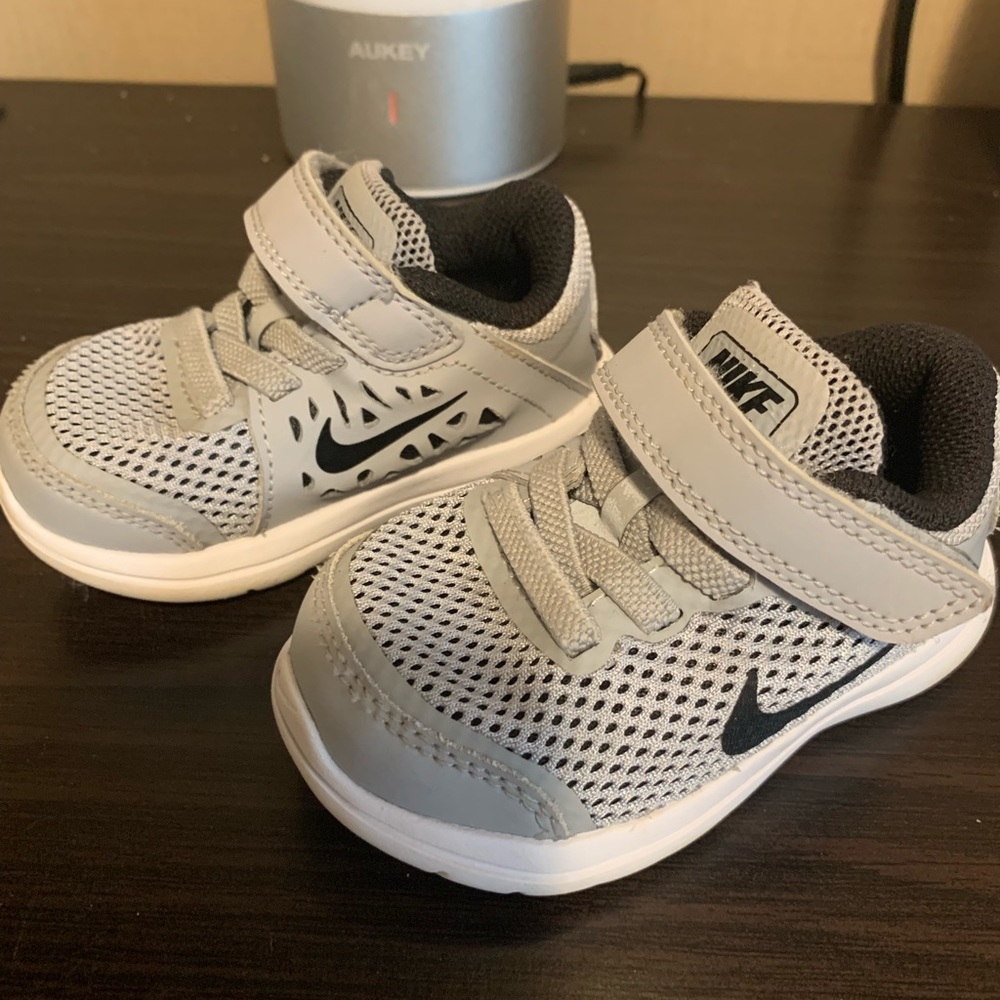 Nike toddler size 4c